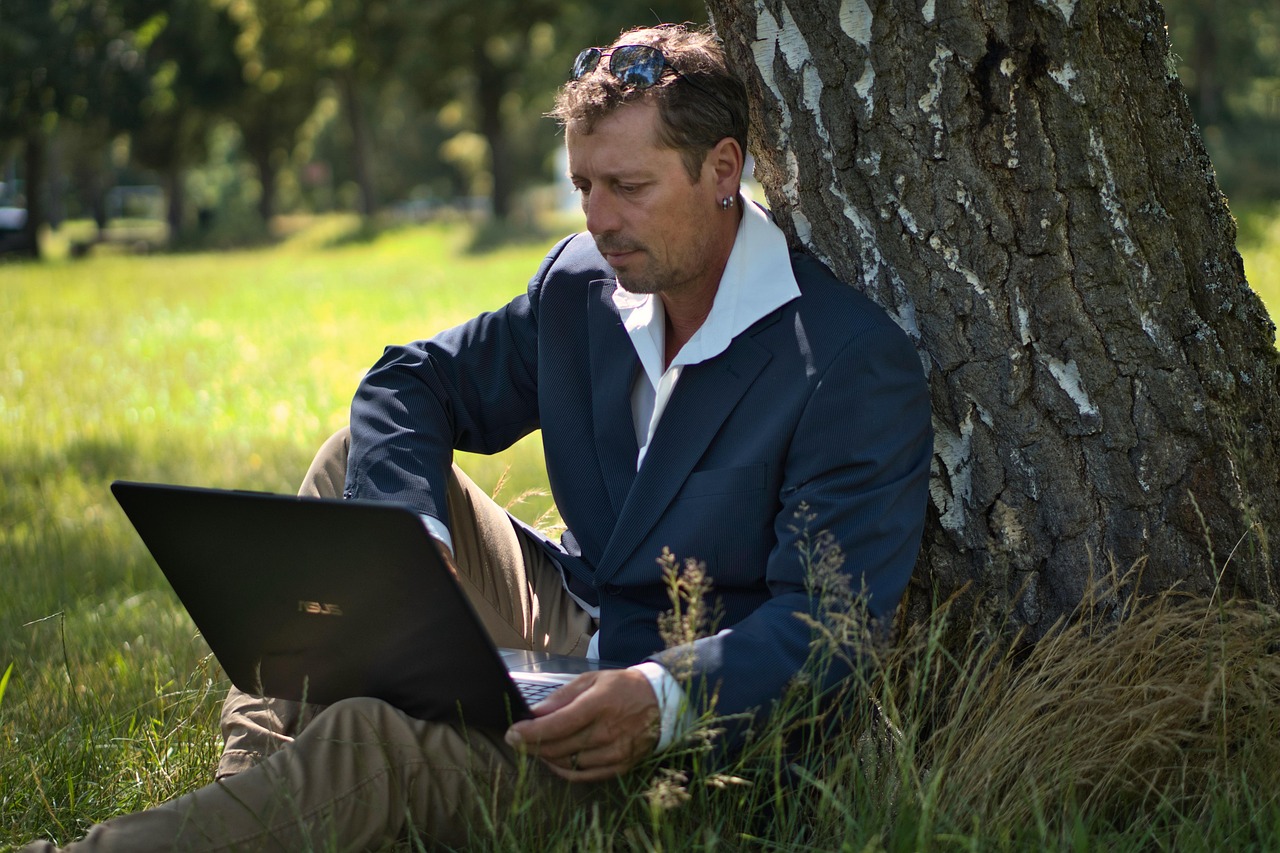 découvrez comment atteindre un équilibre entre vie professionnelle et vie personnelle grâce à des conseils pratiques pour mieux gérer votre temps, réduire le stress et améliorer votre bien-être au quotidien.